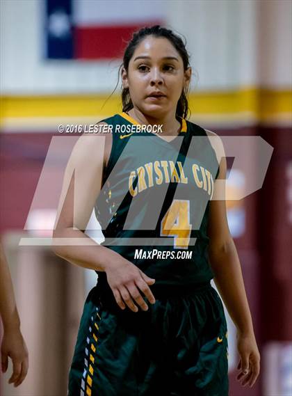 Thumbnail 3 in Crystal City vs Cotulla photogallery.