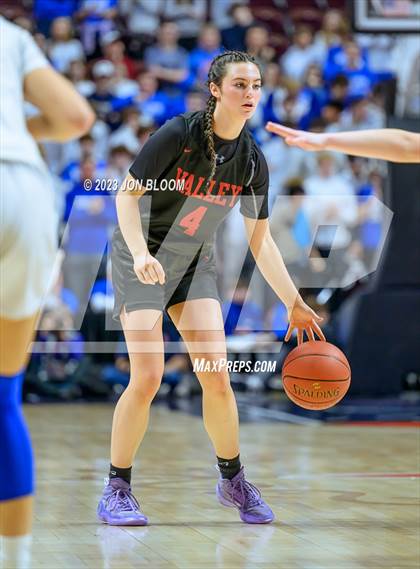 Thumbnail 1 in Valley Regional vs. East Hampton (CIAC Class M Final) photogallery.