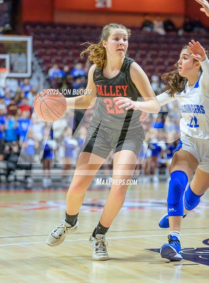 Thumbnail 1 in Valley Regional vs. East Hampton (CIAC Class M Final) photogallery.