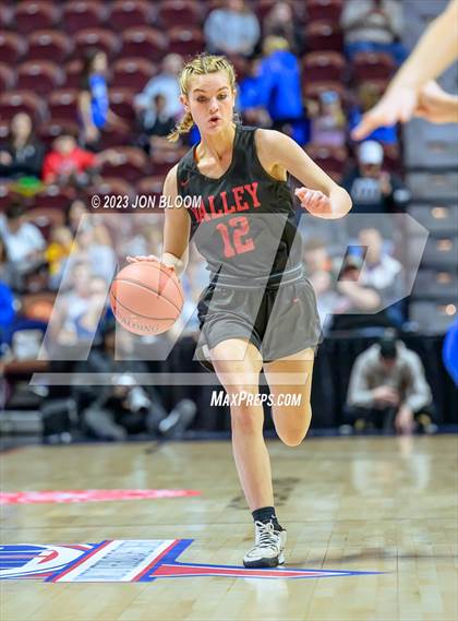 Thumbnail 1 in Valley Regional vs. East Hampton (CIAC Class M Final) photogallery.