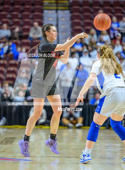 Thumbnail 1 in Valley Regional vs. East Hampton (CIAC Class M Final) photogallery.