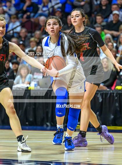 Thumbnail 3 in Valley Regional vs. East Hampton (CIAC Class M Final) photogallery.