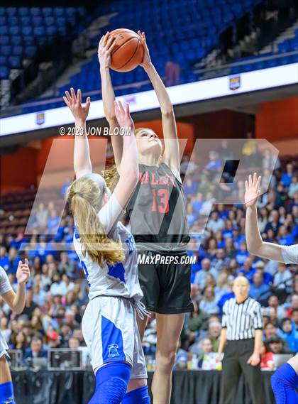 Thumbnail 3 in Valley Regional vs. East Hampton (CIAC Class M Final) photogallery.