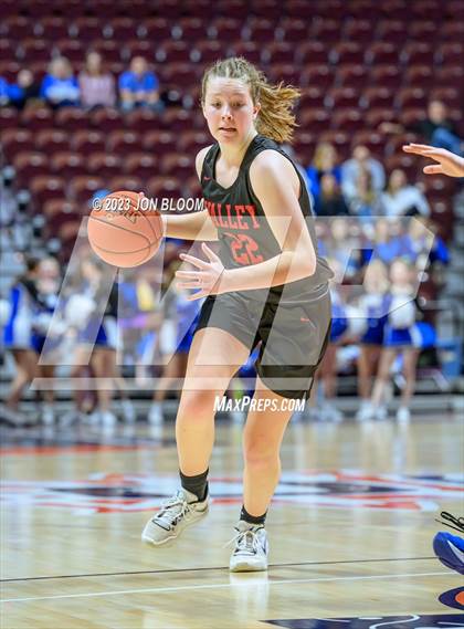 Thumbnail 2 in Valley Regional vs. East Hampton (CIAC Class M Final) photogallery.
