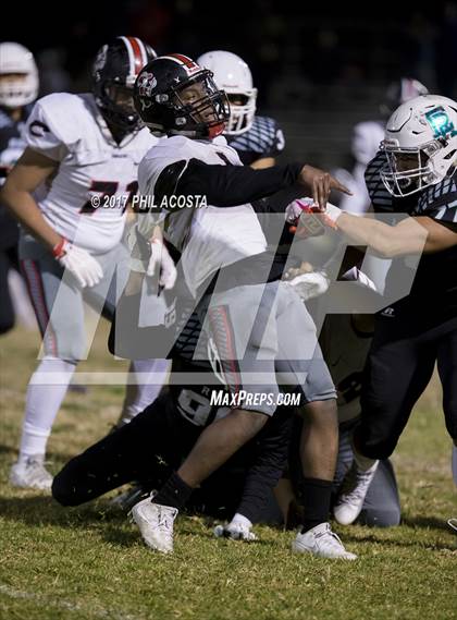 Thumbnail 3 in Eagle Rock vs Cleveland (CIF LACS D2 Semifinal) photogallery.