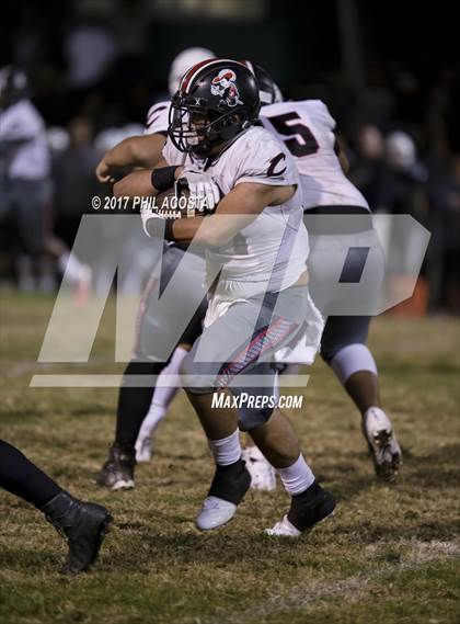 Thumbnail 3 in Eagle Rock vs Cleveland (CIF LACS D2 Semifinal) photogallery.