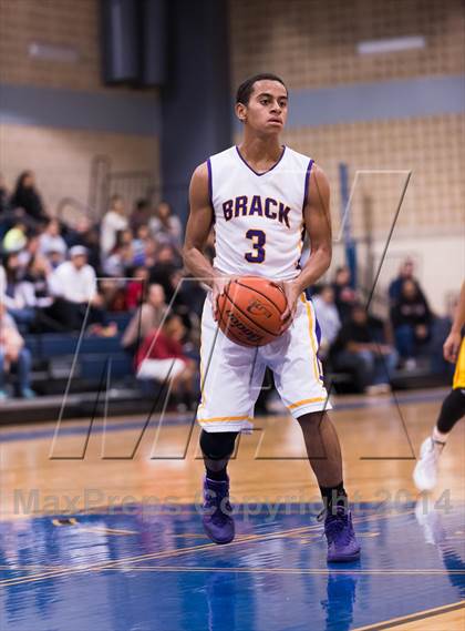 Thumbnail 1 in Brennan @ Brackenridge photogallery.
