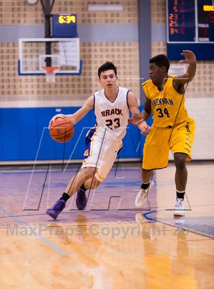 Thumbnail 2 in Brennan @ Brackenridge photogallery.