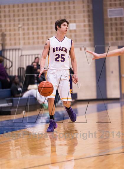 Thumbnail 1 in Brennan @ Brackenridge photogallery.