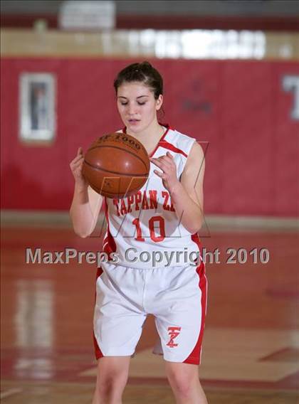 Thumbnail 1 in Spring Valley @ Tappan Zee photogallery.