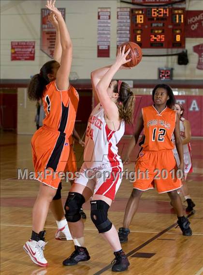 Thumbnail 1 in Spring Valley @ Tappan Zee photogallery.