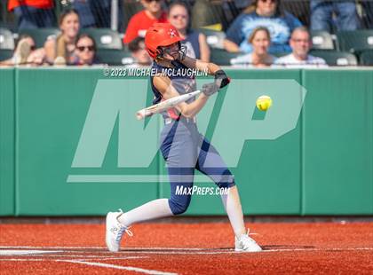 Thumbnail 3 in Bayport-Blue Point vs. MacArthur (NYSPHSAA A Regional LIC) photogallery.