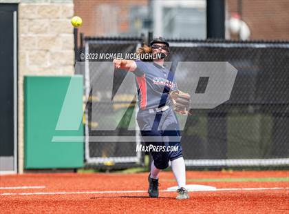 Thumbnail 1 in Bayport-Blue Point vs. MacArthur (NYSPHSAA A Regional LIC) photogallery.