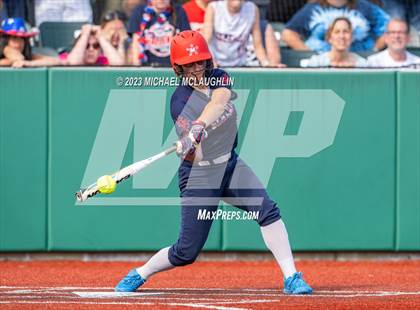 Thumbnail 3 in Bayport-Blue Point vs. MacArthur (NYSPHSAA A Regional LIC) photogallery.