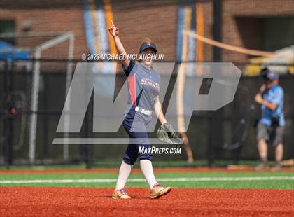 Thumbnail 3 in Bayport-Blue Point vs. MacArthur (NYSPHSAA A Regional LIC) photogallery.