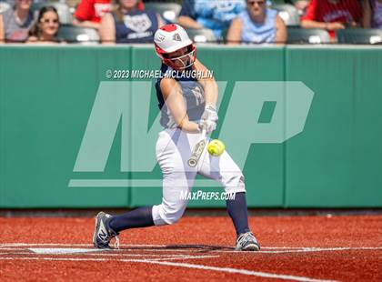 Thumbnail 3 in Bayport-Blue Point vs. MacArthur (NYSPHSAA A Regional LIC) photogallery.