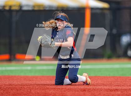 Thumbnail 3 in Bayport-Blue Point vs. MacArthur (NYSPHSAA A Regional LIC) photogallery.