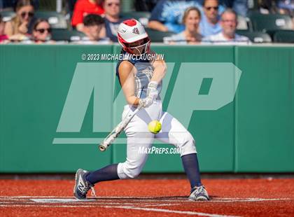 Thumbnail 1 in Bayport-Blue Point vs. MacArthur (NYSPHSAA A Regional LIC) photogallery.