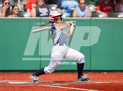 Thumbnail 1 in Bayport-Blue Point vs. MacArthur (NYSPHSAA A Regional LIC) photogallery.