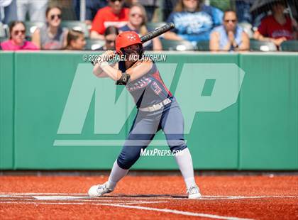 Thumbnail 1 in Bayport-Blue Point vs. MacArthur (NYSPHSAA A Regional LIC) photogallery.