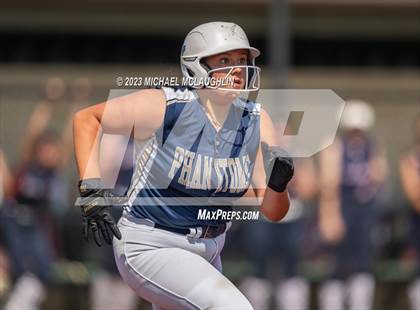 Thumbnail 1 in Bayport-Blue Point vs. MacArthur (NYSPHSAA A Regional LIC) photogallery.