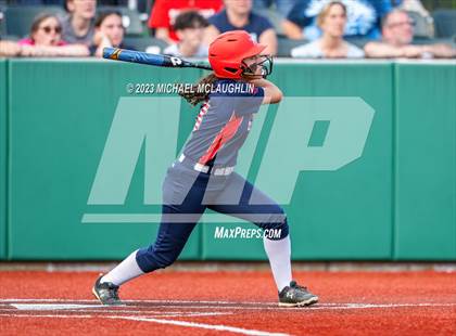 Thumbnail 3 in Bayport-Blue Point vs. MacArthur (NYSPHSAA A Regional LIC) photogallery.