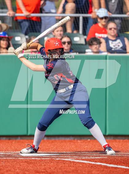 Thumbnail 3 in Bayport-Blue Point vs. MacArthur (NYSPHSAA A Regional LIC) photogallery.