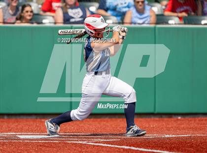 Thumbnail 2 in Bayport-Blue Point vs. MacArthur (NYSPHSAA A Regional LIC) photogallery.