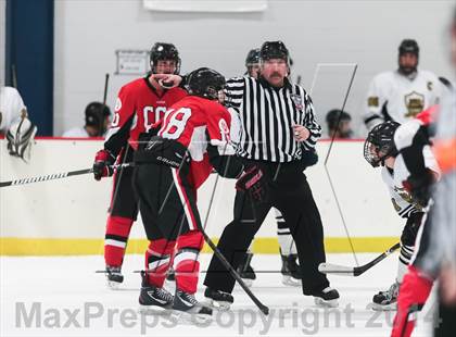Thumbnail 3 in Chaminade vs Vianney photogallery.