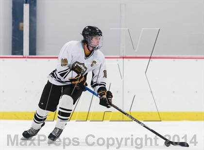 Thumbnail 3 in Chaminade vs Vianney photogallery.