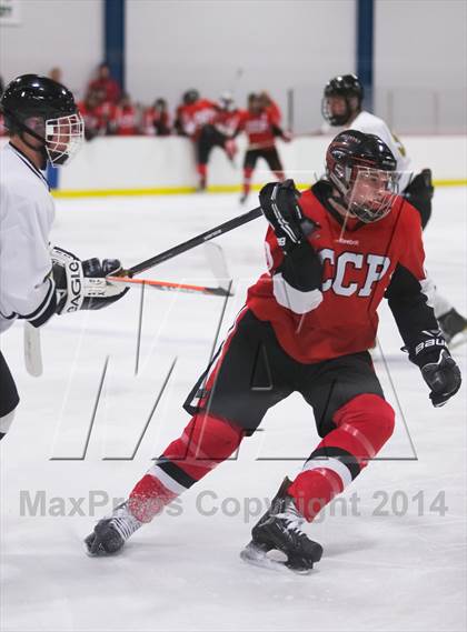Thumbnail 3 in Chaminade vs Vianney photogallery.