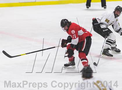 Thumbnail 1 in Chaminade vs Vianney photogallery.