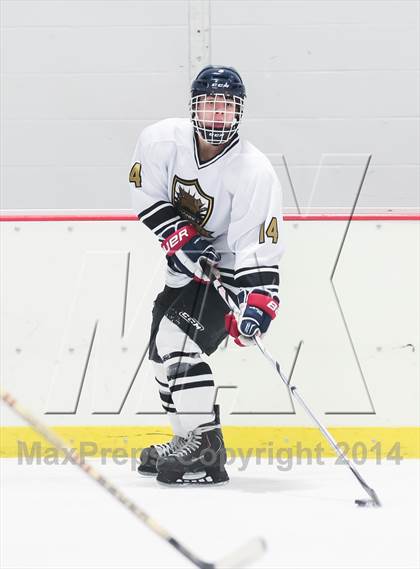 Thumbnail 2 in Chaminade vs Vianney photogallery.