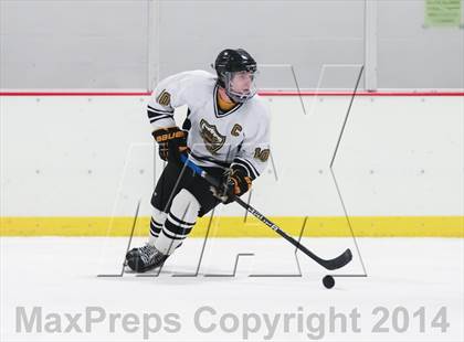 Thumbnail 3 in Chaminade vs Vianney photogallery.