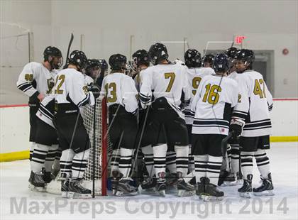 Thumbnail 3 in Chaminade vs Vianney photogallery.