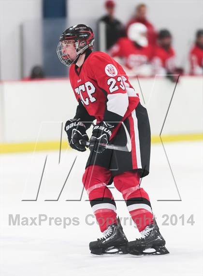Thumbnail 2 in Chaminade vs Vianney photogallery.