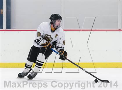 Thumbnail 2 in Chaminade vs Vianney photogallery.