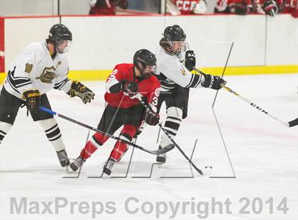 Thumbnail 2 in Chaminade vs Vianney photogallery.