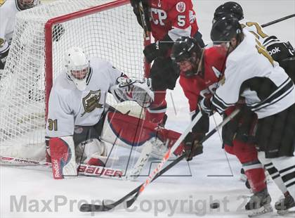 Thumbnail 1 in Chaminade vs Vianney photogallery.