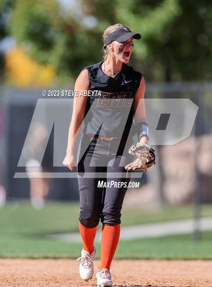 Thumbnail 3 in Erie vs. Fruita Monument (CHSAA 5A Semifinal) photogallery.