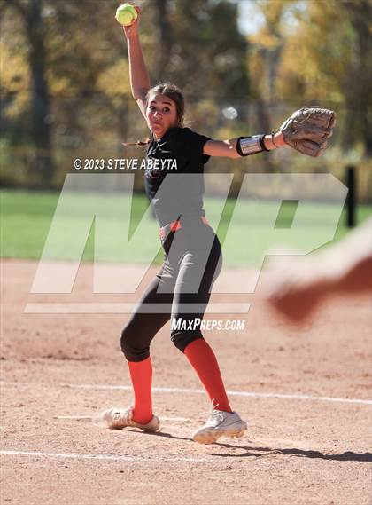 Thumbnail 2 in Erie vs. Fruita Monument (CHSAA 5A Semifinal) photogallery.