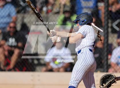 Thumbnail 1 in Erie vs. Fruita Monument (CHSAA 5A Semifinal) photogallery.