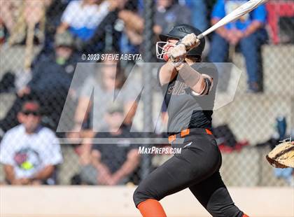Thumbnail 2 in Erie vs. Fruita Monument (CHSAA 5A Semifinal) photogallery.