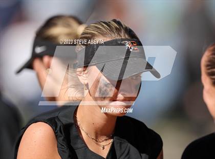 Thumbnail 3 in Erie vs. Fruita Monument (CHSAA 5A Semifinal) photogallery.