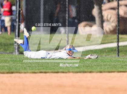 Thumbnail 1 in Erie vs. Fruita Monument (CHSAA 5A Semifinal) photogallery.