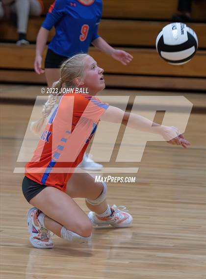 Thumbnail 1 in Whiteville @ South Columbus photogallery.