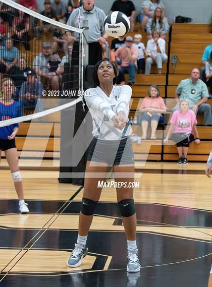 Thumbnail 3 in Whiteville @ South Columbus photogallery.