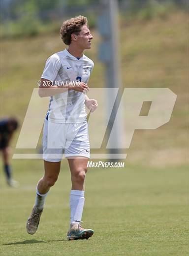null - Photo 01