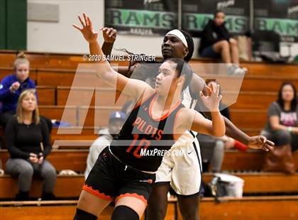 Thumbnail 2 in St. Joseph Notre Dame vs. Centennial (MLK Showcase) photogallery.