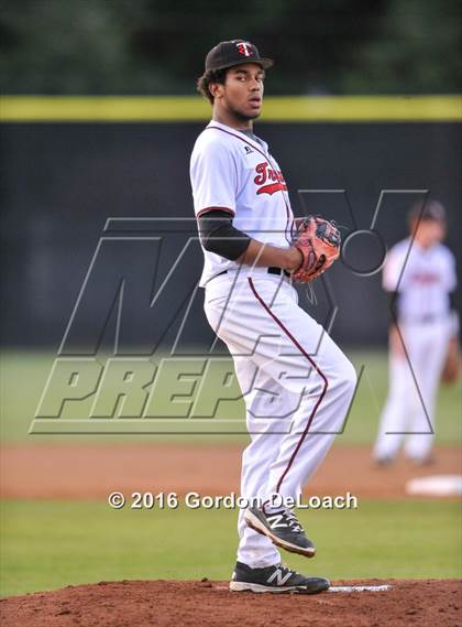 Thumbnail 2 in Midlothian @ Trinity (UIL 6A Bi-District Playoff)  photogallery.